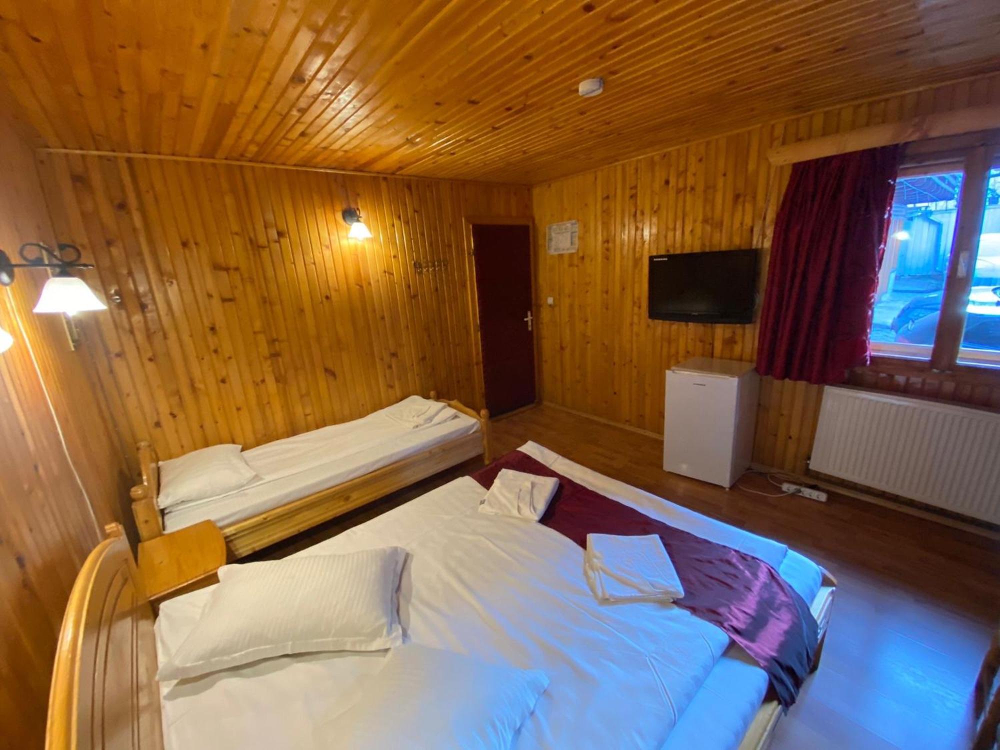 La Cristina Hotel Sinaia Ngoại thất bức ảnh