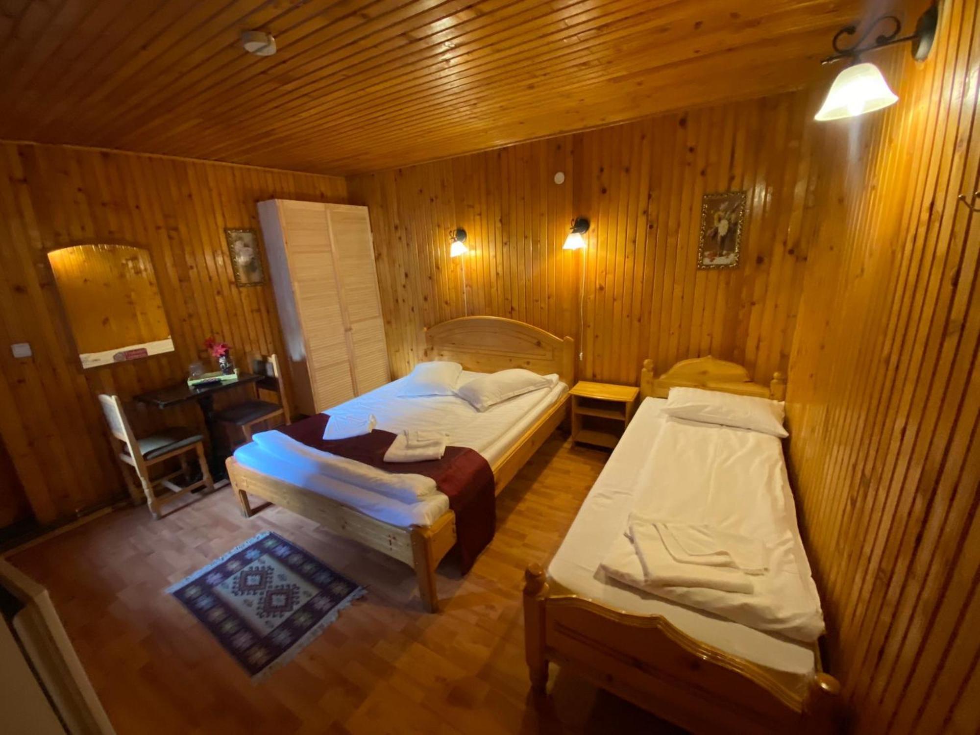 La Cristina Hotel Sinaia Ngoại thất bức ảnh